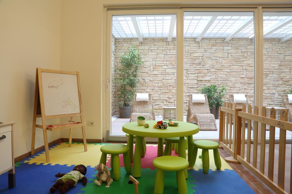 Appartamenti Corte Leonardo Garda  Exterior photo