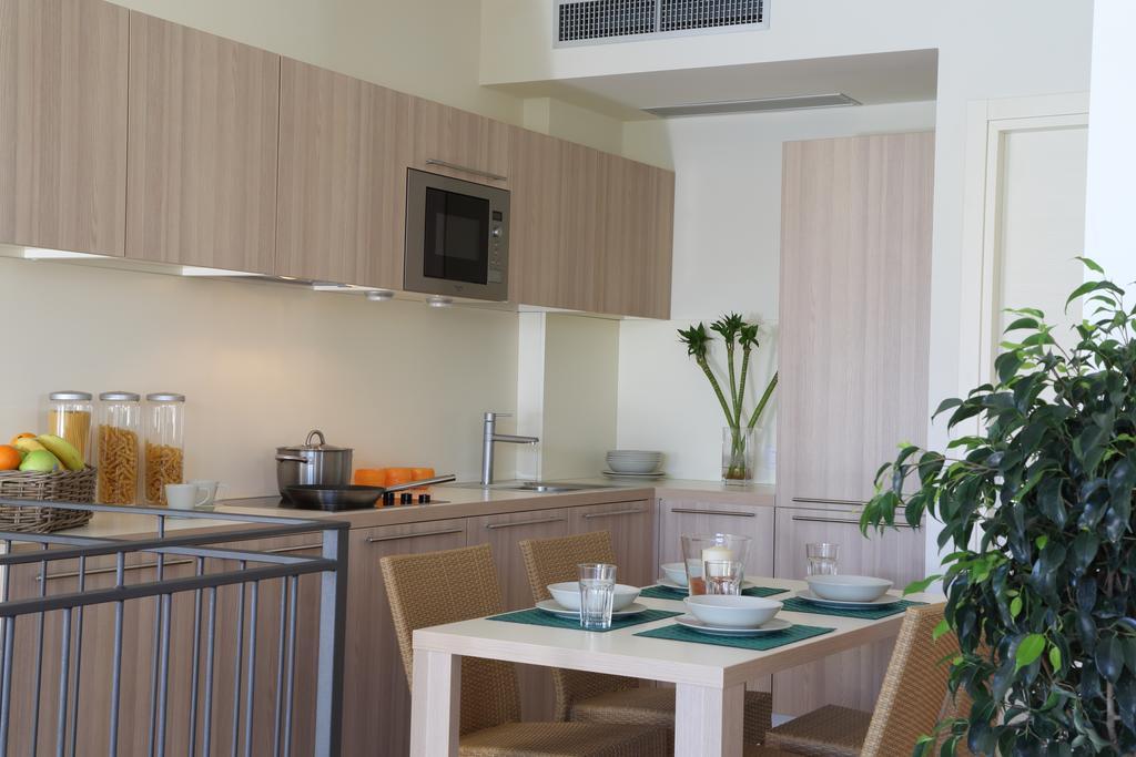Appartamenti Corte Leonardo Garda  Exterior photo